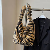 Winter Leopard Print Shoulder Crossbody Plush Bag_Cwab3913