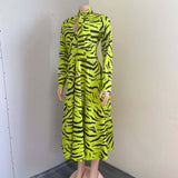 LONG SLEEVED HIGH WAISTED OVERSIZED PRINTED DRESS_CWDMD3711