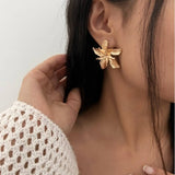 SIMPLE EARRINGS FOR WOMEN RETRO LEAF EARRINGS_CWMM3200