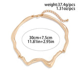 COOL GEOMETRIC TWISTED DESIGN NECKLACE_CWAJE1808