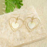FASHION NATURAL SHELL SMALL HEART EARRINGS_CWMM4343