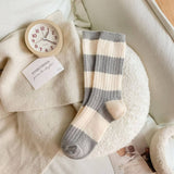 AUTUMN AND WINTER WARM STRIPED MID CALF SOCKS_CWMS1065