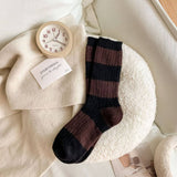 AUTUMN AND WINTER WARM STRIPED MID CALF SOCKS_CWMS1065