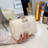 PORTABLE WOVEN PATTERN HIGH END COSMETIC BAG_CWAB4402