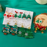 CHRISTMAS TREE SNOWFLAKE EARRINGS_CWAJE2397