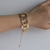 BOHEMIAN VINTAGE EARRINGS AND NECKLACE SET_CWAJE2924