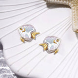 DESIGN NATURAL PEARL HEART FISH EARRINGS_CWAJE5129