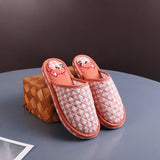 PLAID CARTOON CLOSED TOE HOME SLIPPERS_CWSHF0207