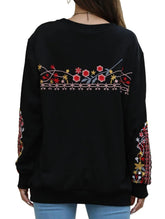 COTTON PLUS-SIZE V-NECK ETHNIC EMBROIDERED HOODIE_CWTBLL0826