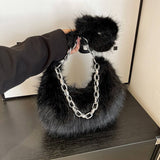 Winter Chain Hand-Held Shoulder Underarm Plush Bag_Cwab3969