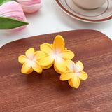 CANDY COLOR TRIPLE FLOWER HAIR CLAW CLIP_CWAHA1583