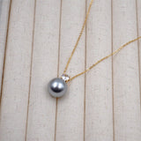 DELICATE AND SWEET PEARL NECKLACE AND EARRINGS SET_CWAJE1679