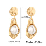 FASHIONABLE PEARL GOLD RIMMED ZINC ALLOY EARRINGS_CWAJE2814