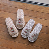 CUTE BEAR COTTON SLIPPERS WITH THICK SOLE_CWSHF0200