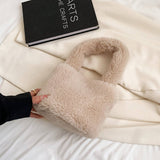 Winter Fashion Handheld Lambswool Bucket Bag_Cwab3955