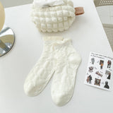 RHOMBUS HEART PATTERN RUFFLE ANKLE SOCKS_CWMS0492