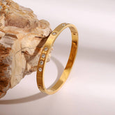 Zircon Clasp Bracelet In Titani Steel_Cwaje4867