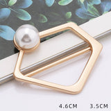 PENTAGONAL METAL WITH PEARLS SCARF RING_CWMM2161