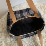 RETRO MIXED COLOR PLAID VERSATILE SHOULDER BAG_CWAB2155