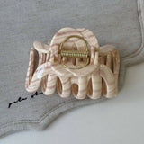 Relaxed Bun Claw Clip Retro Elegant Hair Grip_Cwaha08237
