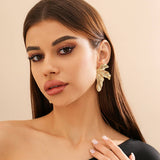 Vintage Leaf Design Earrings Fashionable Earrings