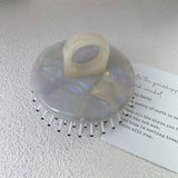 SIMPLE AND PORTABLE MASSAGE COMB_CWMM1083