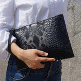 3D PYTHON PATTERNED LARGE CAPACITY HANDBAG_CWAB1374