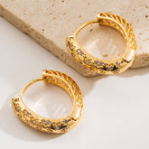 OVAL MICRO GOLD PLATED COPPER HOOP EARRINGS_CWMM8523