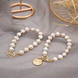 ELEGANT AND COOL PEARL BRACELET_CWAJE1674