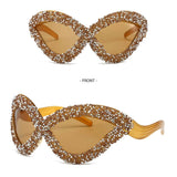 EXAGGERATED PERSONALITY LINE CAT EYE GLASSES_CWASG0837