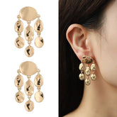 SIMPLE AND ELEGANT METAL EARRINGS FOR WOMEN_CWAJE2850