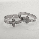 STAINLESS STEEL FLOWER BRACELET WITH PETALS_CWAJE4605
