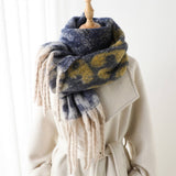 COLORFUL LEOPARD GRADIENT SCARF WITH TASSELS_CWASC2753