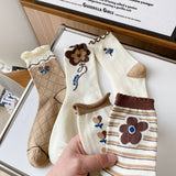 White Coffee Color Floral Print Crew Socks_Cwms0298