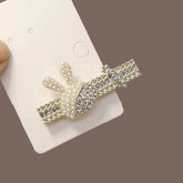RHINESTONE CUTE RABBIT CARROT DUCKBILL HAIRPIN_CWAHA4735