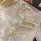 PEARL GEOMETRIC HAIR CLAW FRENCH STYLE CLIP_CWAHA0618