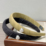 TEMPERAMENT LOVE HEART PLEATED HEADBAND_CWAHA2842