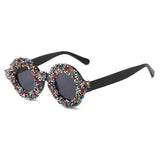 FASHIONABLE ROUND DIAMOND STUDDED SMALL SUNGLASSES_CWASG0856