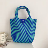 Women Knitted Striped Shoulder Handbag_Cwab1522