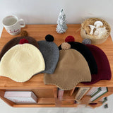 FASHIONABLE COLORFUL BALL CHILDRENS KNITTED HAT_CWAH2925