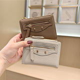 Minimalist Zip Wallet With Studded Details_Cwab06234
