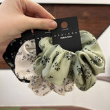RETRO FRENCH STYLE FRESH FLOWER HAIR SCRUNCHIES_CWAHA1722