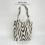 NEW NICHE DESIGN PATTERN KNITTED SHOULDER HANDBAG_CWAB2377