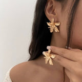 SIMPLE EARRINGS FOR WOMEN RETRO LEAF EARRINGS_CWMM3200