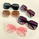 HIGH FASHION OVERSIZED SQUARE SUNGLASSES_CWASG0246