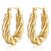 18K GOLD PLATED LIGHTWEIGHT TWISTED HOOP EARRINGS_CWAJE0553