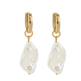 IRREGULAR PEARL DESIGN TRENDY 18K GOLD EARRINGS_CWAJE5071