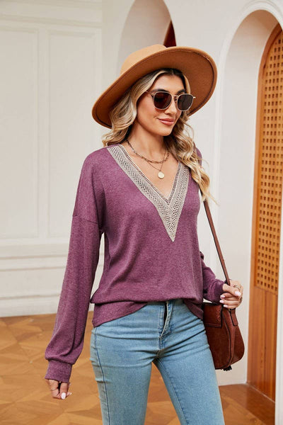 Cwtbll2393_Long Sleeve Lace V-Neck Solid Color T-Shirt Top