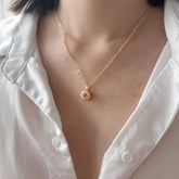 SPINNING DECEMBER FLOWER NECKLACE LUCKY BLOOM_CWMM6969