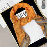 Velvet Wool Scarf With Artistic Print For Fall_Cwasc0893